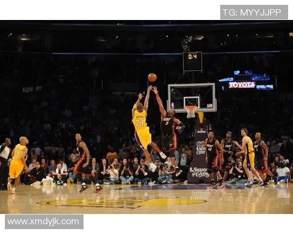 06年热火与湖人巅峰对决回顾：传奇时刻与篮球荣耀的交汇