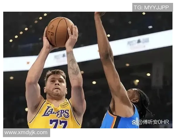 骑士与雷霆对决精彩回顾1月21日比赛亮点与分析