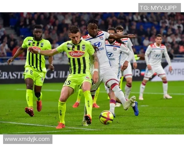 里昂与比斯特的精彩对决分析及赛前预测展望 里昂与比斯特的精彩对决分析及赛前预测展望