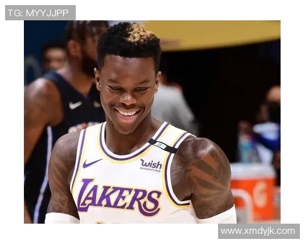 丹尼斯施罗德在NBA的崛起与挑战：从德国小将到联盟明星的奋斗历程