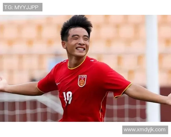 新秀与年轻球员崭露头角展现无限潜力与未来希望 新秀与年轻球员崭露头角展现无限潜力与未来希望