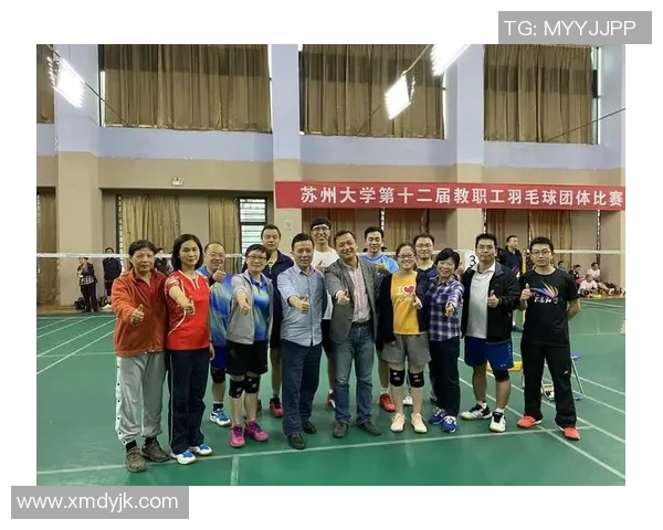 重庆羽毛球队个人能力引发热议球员表现与团队协作的争论分析